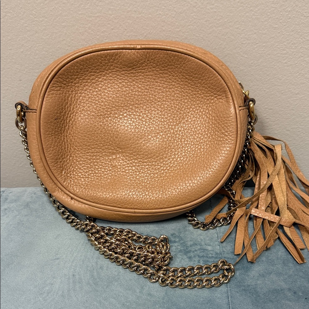 Gucci Brown Leather Crossbody with Tassel - Picture 2 of 9